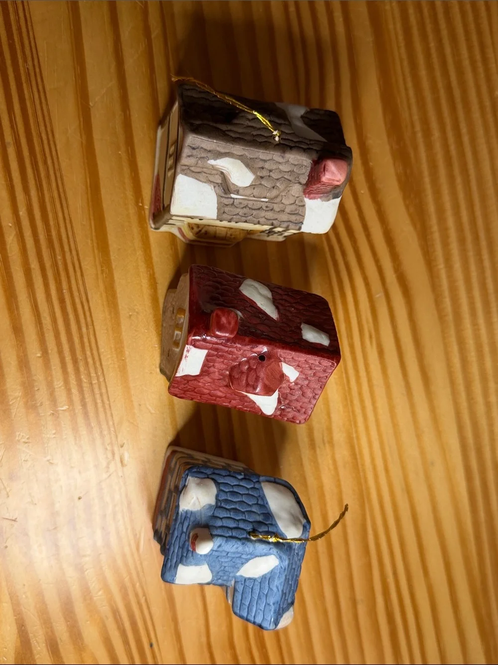 Vintage House of Lloyd Old English Village Ornaments Set of 3 Boxed
